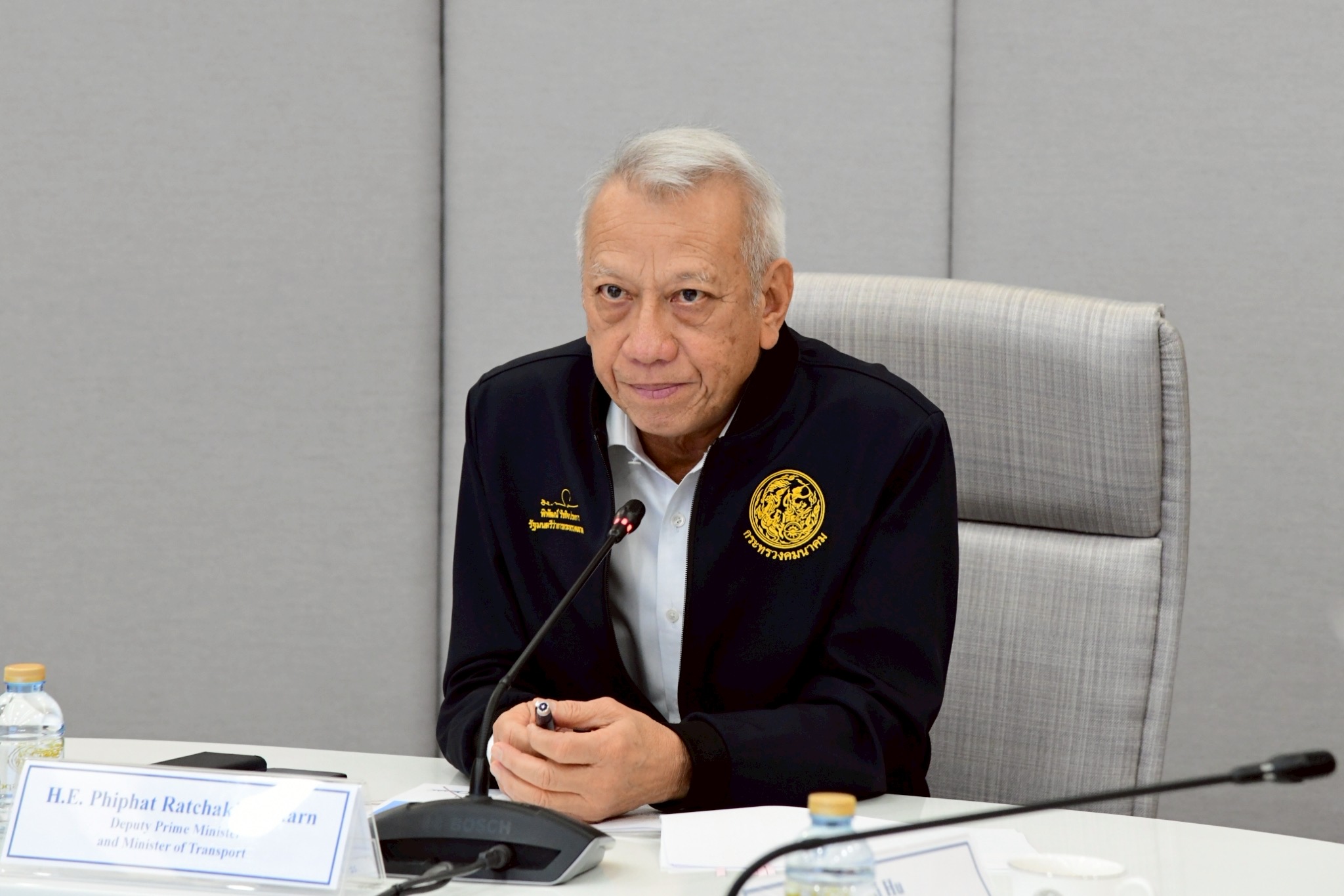 “พิพัฒน์” แจ้งข่าวดี! ครม.ไฟเขียวมาตรการเยียวยารถขนส่งรวมกว่า 4.6 แสน ...