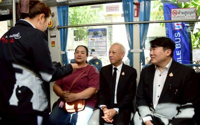 “คมนาคม” จับมือ “ไทย สมายล์ บัส” คิกออฟเปิดรับบัตรสวัสดิการฯ จ่ายค่ารถเมล์ไฟฟ้า