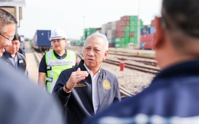 “พิพัฒน์” ลุย ICD ลาดกระบัง ปลดล็อกปัญหาค้างยาว สั่งเชื่อม “ถนน–ราง–สถานีขนส่ง–ท่าเรือ”